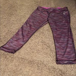 Women’s printed Reebok crop leggings